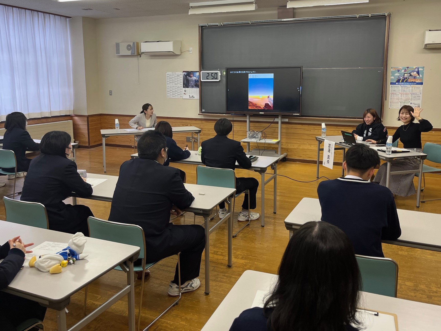 西仙北高校でのトークセッションの様子